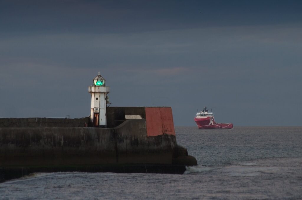 Leading Light, North Pier, Aberdeen Harbour